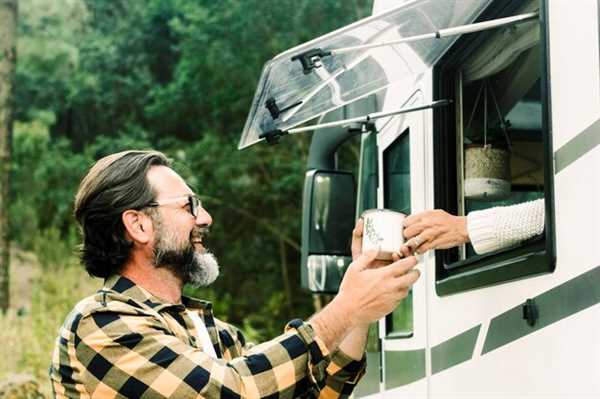 Optimal Driving Techniques for Motorhome Travel